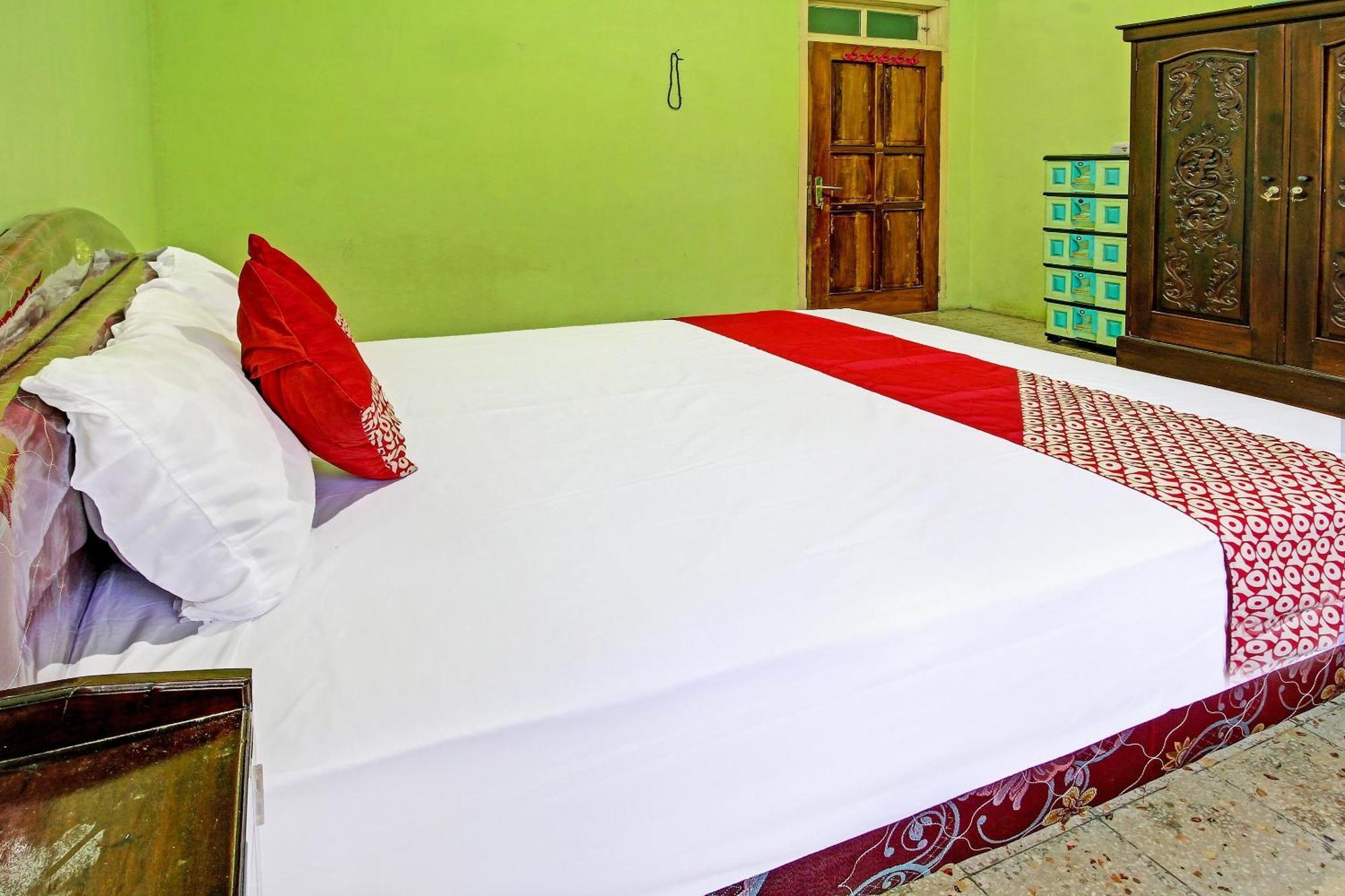 Spot On 91214 Desa Wisata Pandean Hotel Trenggalek Exterior photo